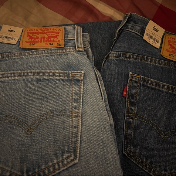 Levi's Blue Denim Jeans - Picture 2 of 2